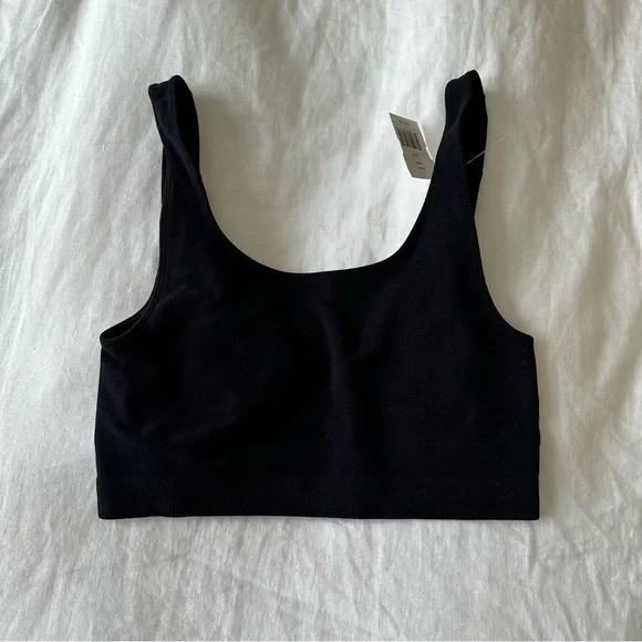 NWT South Moon Under bralette in size small. - Picture 2 of 3